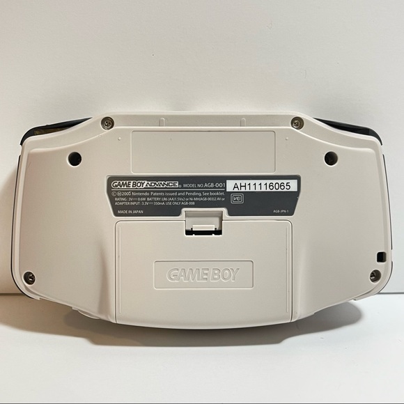 *SOLD* (BUNDLE) Backlit Gameboy Advance in Retro Shell W/ 3 Games & Accessories! - Picture 12 of 14